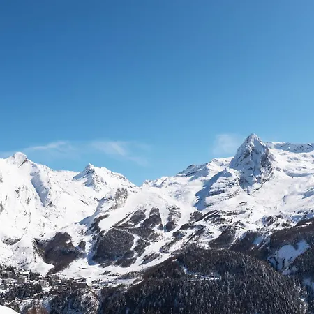 Apartment Gourette - Au Pieds Des Pistes